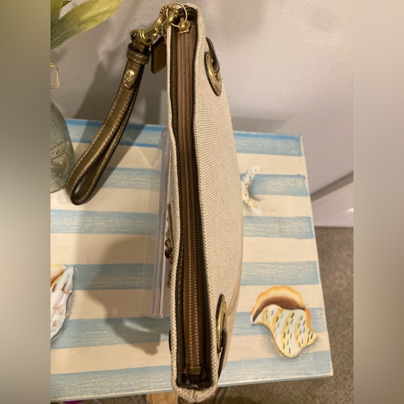Coach Audrey Starfish Canvas Clutch/Wristlet - Picture 6 of 13